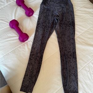 Yogalicious Gray Textured Leggings